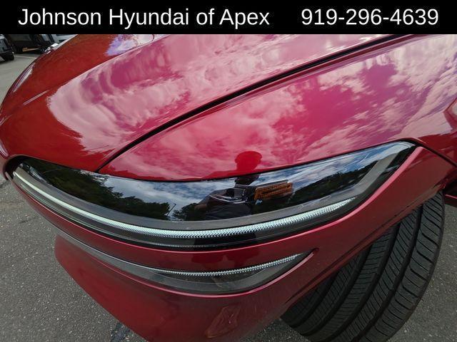 Photo of 2024 Red Genesis GV70