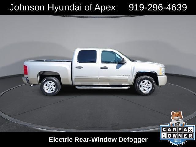 Photo of 2009 Silver Birch Metallic Chevrolet Silverado 1500