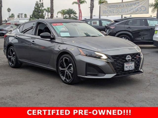 Photo of 2025 Gun Metallic Nissan Altima