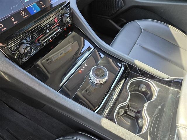 Photo of 2023 Diamond Black Jeep Grand Cherokee