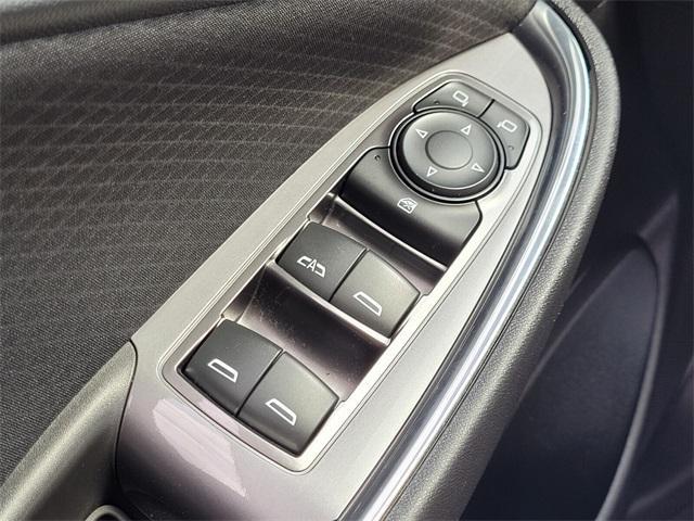 Photo of 2018 Pepperdust Metallic Chevrolet Malibu