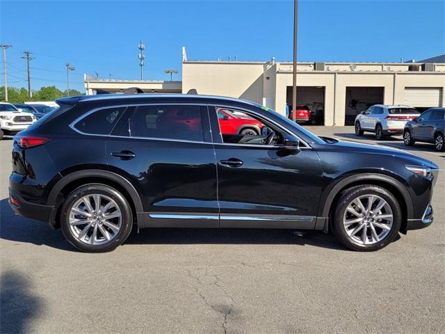 Photo of 2022 Jet Black Mica Mazda CX-9