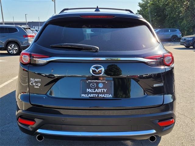 Photo of 2022 Jet Black Mica Mazda CX-9