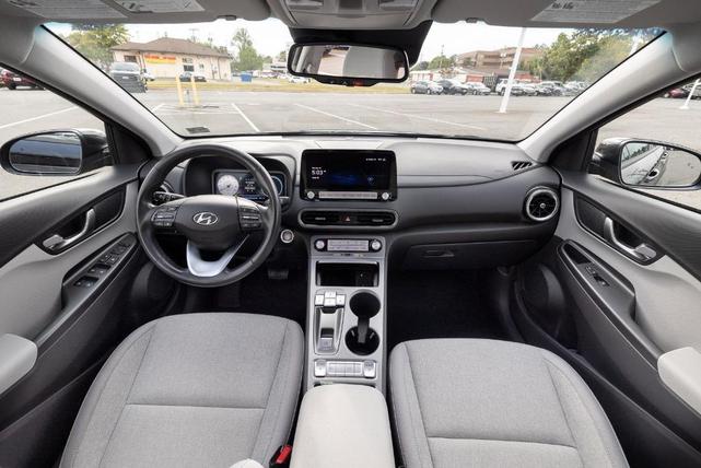 Photo of 2023 Abyss Black Pearl Hyundai KONA EV