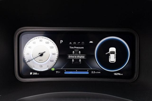 Photo of 2023 Abyss Black Pearl Hyundai KONA EV