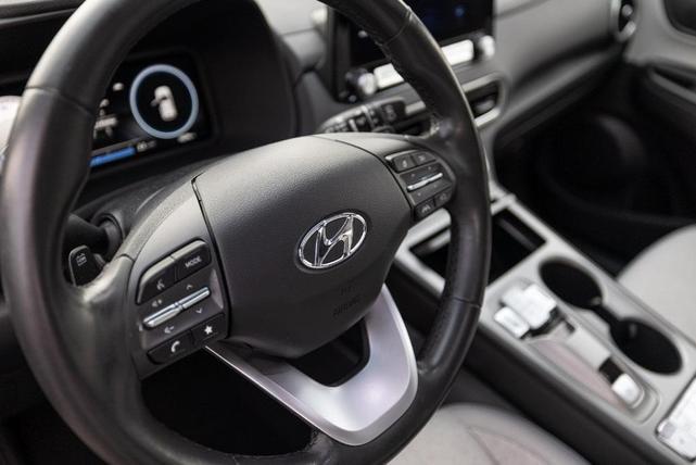 Photo of 2023 Abyss Black Pearl Hyundai KONA EV