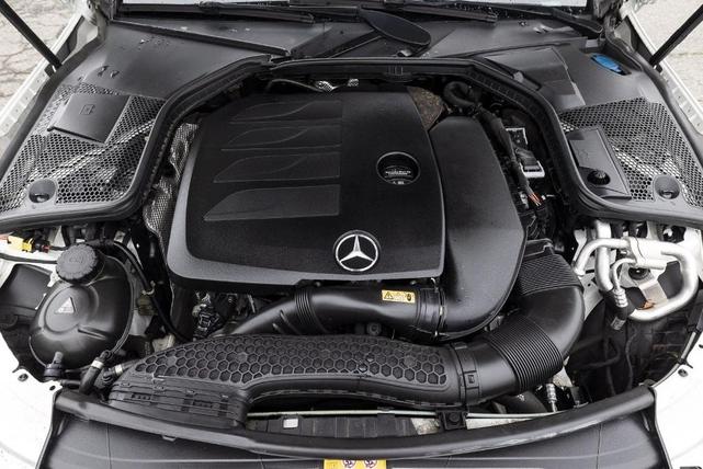 Photo of 2021 Polar White Mercedes-Benz C-Class