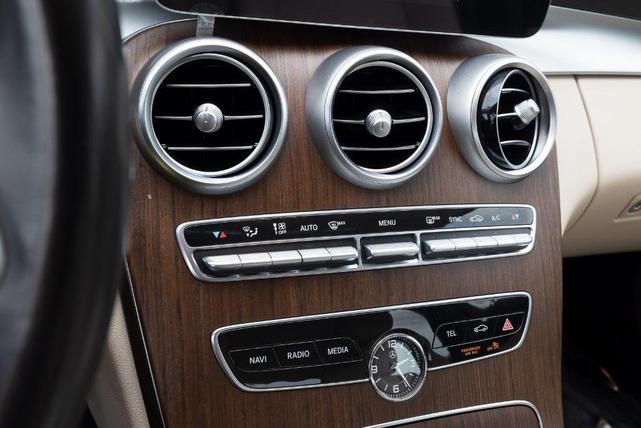 Photo of 2021 Polar White Mercedes-Benz C-Class