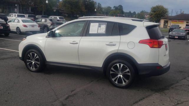 Photo of 2015 Blizzard Pearl Toyota RAV4