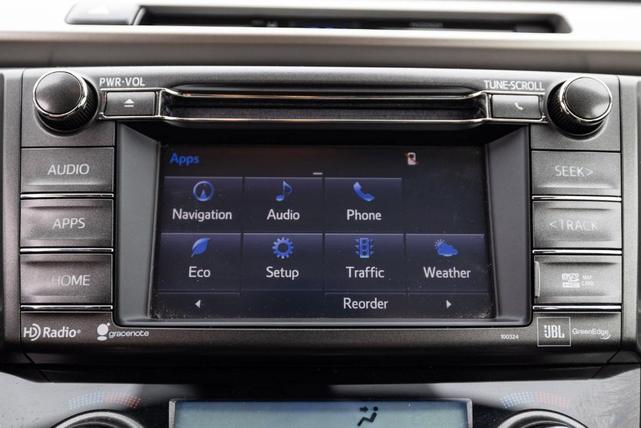 Photo of 2015 Blizzard Pearl Toyota RAV4