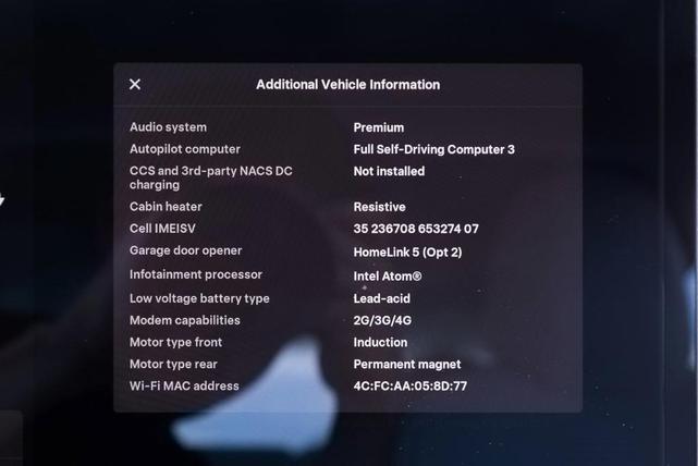 Photo of 2018 Deep Blue Metallic Tesla Model 3