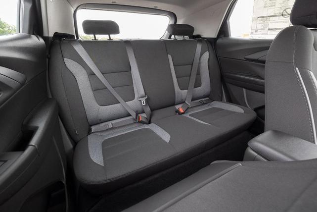 Photo of 2026 Green Chevrolet Trailblazer