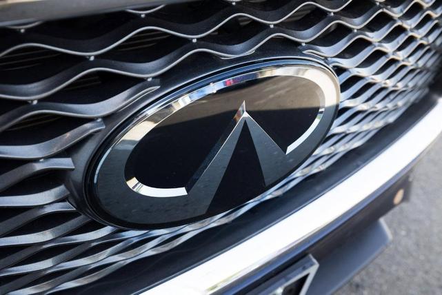 Photo of 2022 Hermosa Blue INFINITI QX50