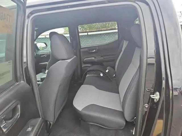 Photo of 2020 Midnight Black Metallic Toyota Tacoma