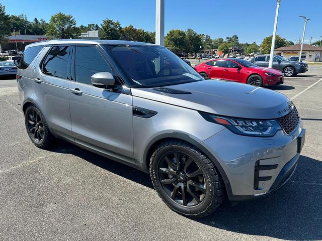 Photo of 2020 Eiger Grey Land Rover Discovery