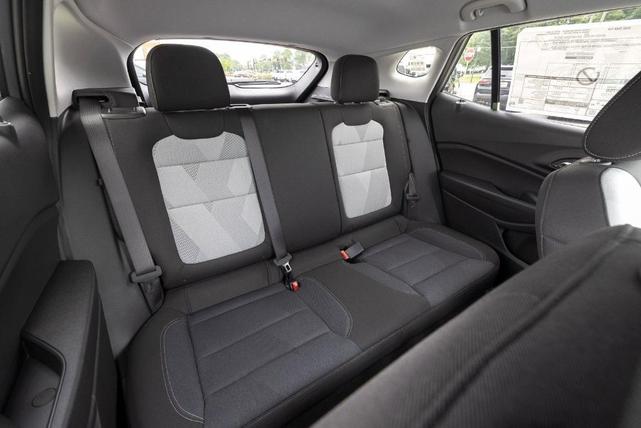 Photo of 2025 Sterling Gray Metallic Chevrolet Trax