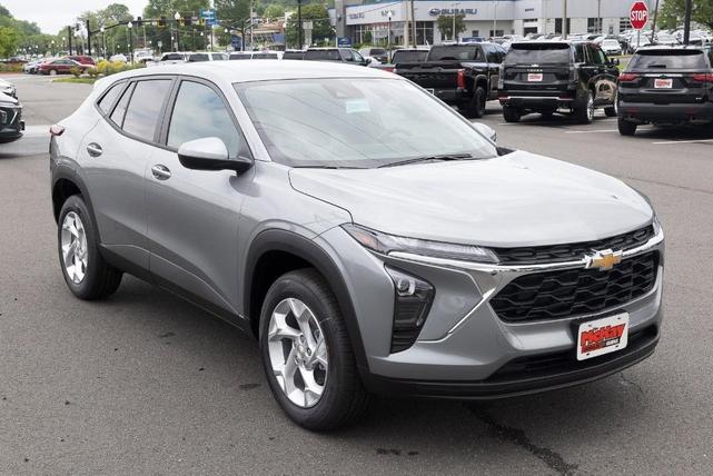 Photo of 2025 Sterling Gray Metallic Chevrolet Trax