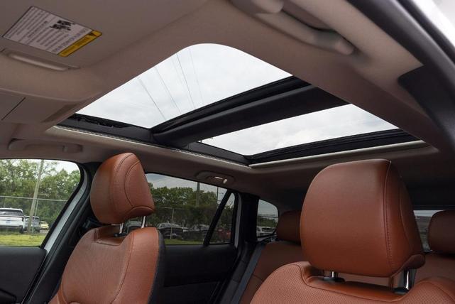 Photo of 2023 Wind Chill Pearl Mazda CX-50