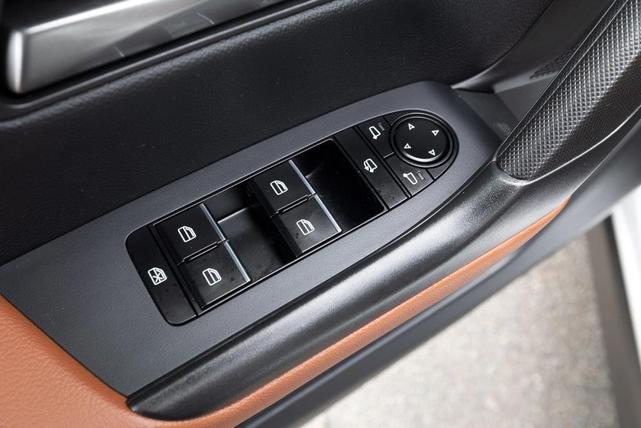 Photo of 2023 Wind Chill Pearl Mazda CX-50