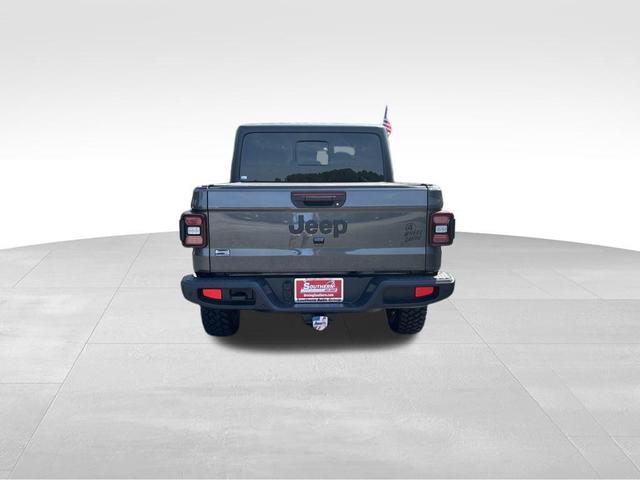 Photo of 2025 Granite Crystal Clearcoat Metallic Jeep Gladiator