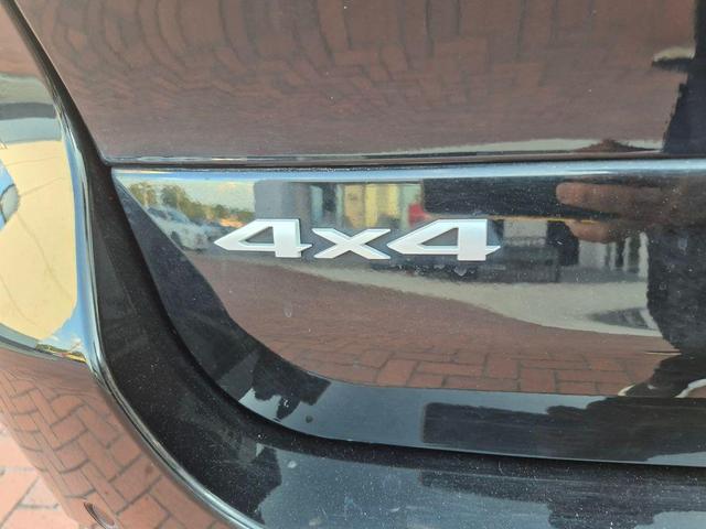 Photo of 2024 Diamond Black Jeep Grand Cherokee L