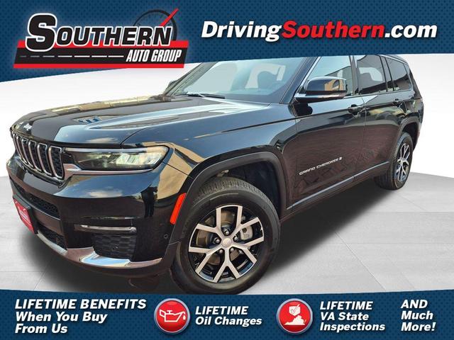 Photo of 2024 Diamond Black Jeep Grand Cherokee L