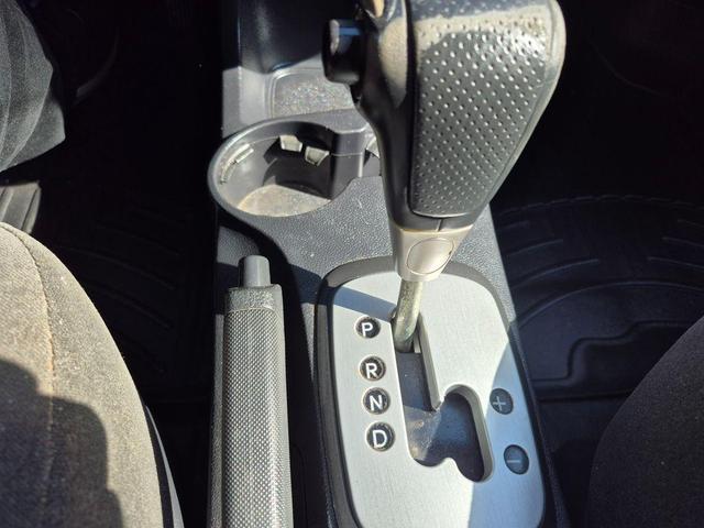 Photo of 2010 Bright Silver Kia Sportage