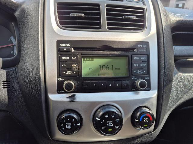 Photo of 2010 Bright Silver Kia Sportage