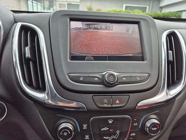 Photo of 2023 Gray Chevrolet Equinox