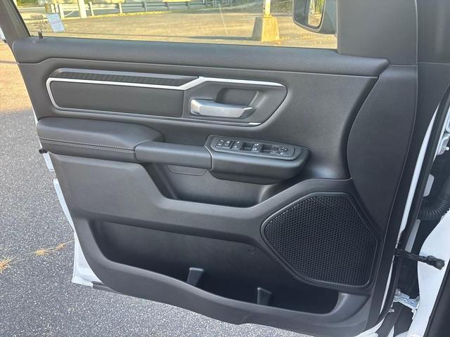 Photo of 2025 Bright White Clearcoat RAM 1500