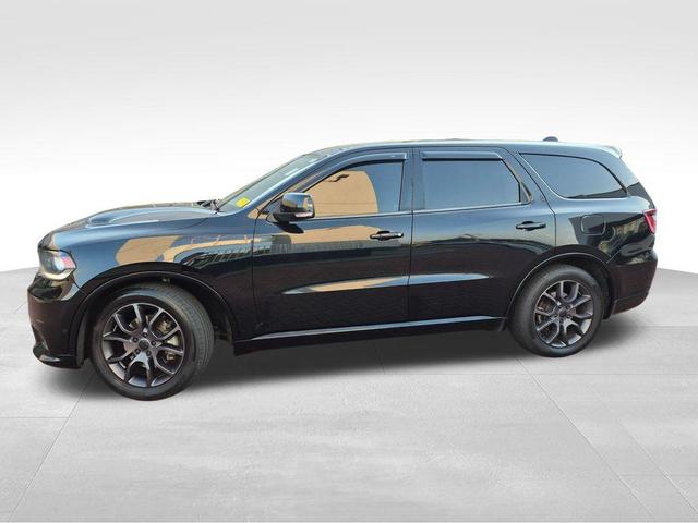 Photo of 2018 DB Black Crystal Clearcoat Dodge Durango
