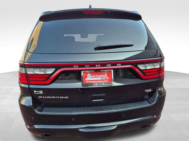 Photo of 2018 DB Black Crystal Clearcoat Dodge Durango
