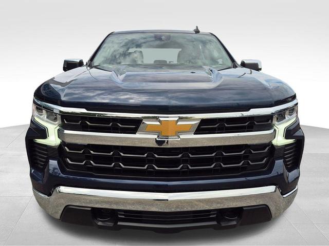 Photo of 2022 Northsky Blue Metallic Chevrolet Silverado 1500