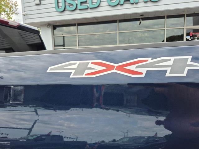 Photo of 2022 Northsky Blue Metallic Chevrolet Silverado 1500