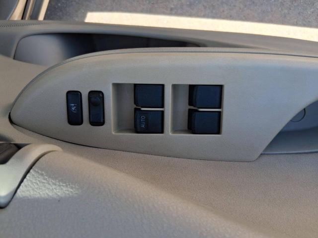 Photo of 2009 Tan Toyota Corolla