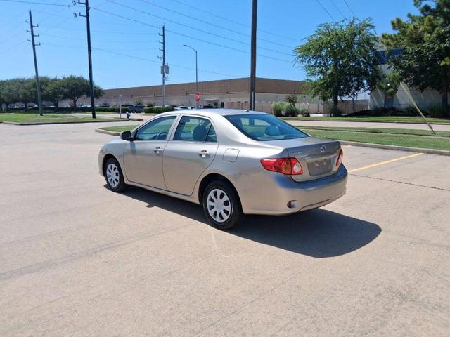 Photo of 2009 Tan Toyota Corolla