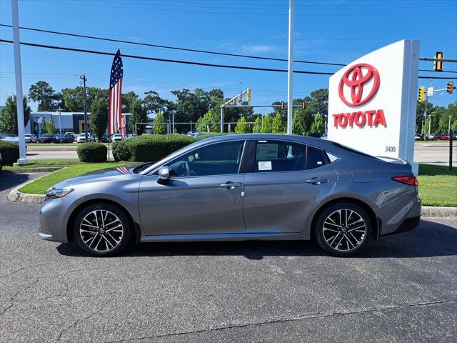 Photo of 2025 Heavy Metallic Toyota Camry