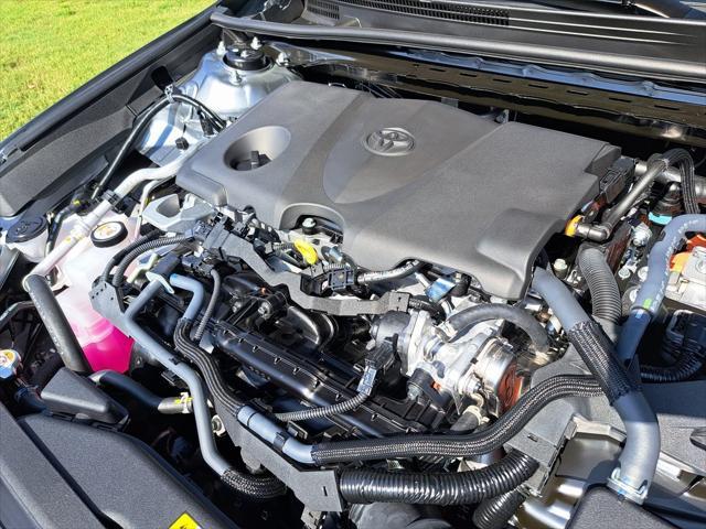 Photo of 2025 Heavy Metallic Toyota Camry