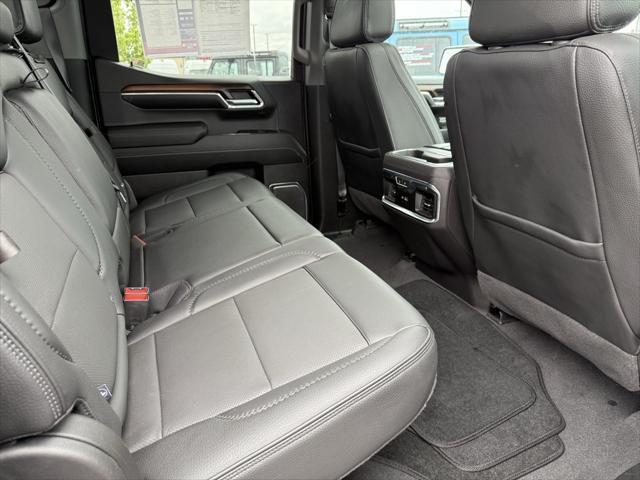 Photo of 2024 Onyx Black GMC Sierra 1500