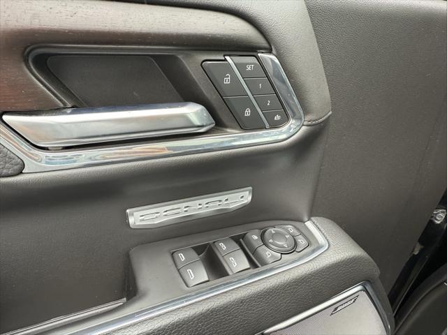 Photo of 2024 Onyx Black GMC Sierra 1500