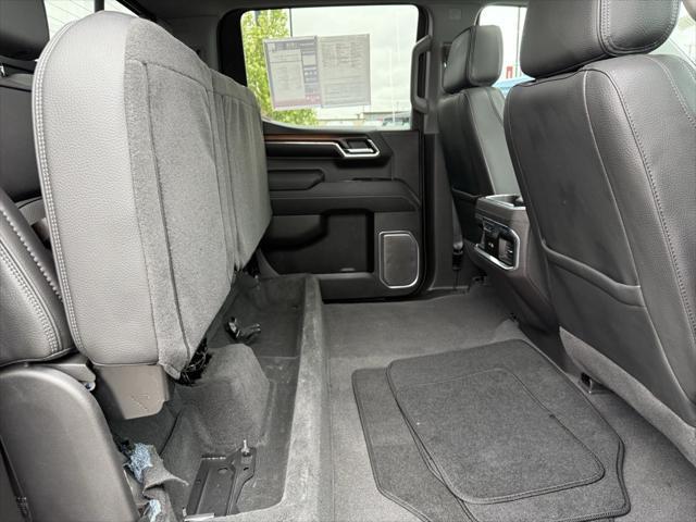 Photo of 2024 Onyx Black GMC Sierra 1500