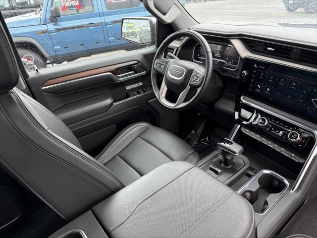Photo of 2024 Onyx Black GMC Sierra 1500