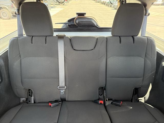 Photo of 2023 Bright White Clearcoat Jeep Wrangler