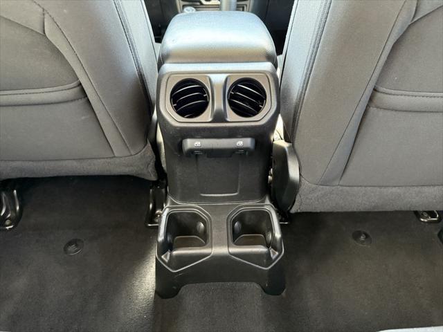 Photo of 2023 Bright White Clearcoat Jeep Wrangler