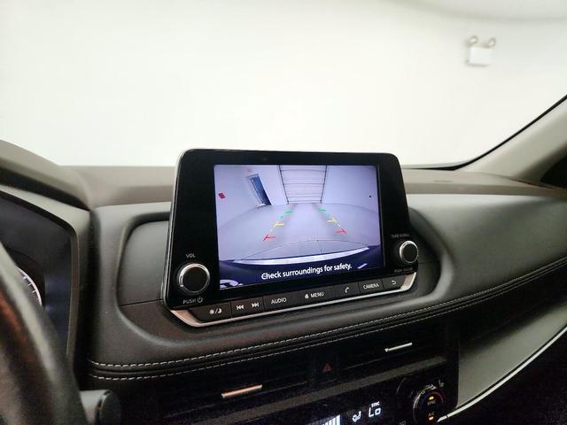 Photo of 2023 Black Nissan Rogue