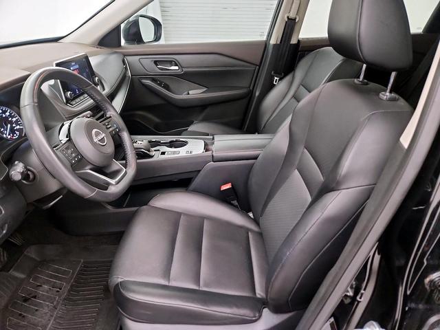 Photo of 2023 Black Nissan Rogue