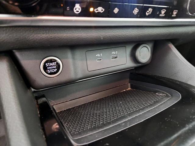 Photo of 2023 Black Nissan Rogue