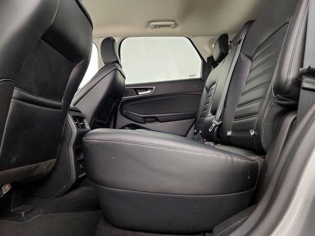 Photo of 2023 Gray Ford Edge
