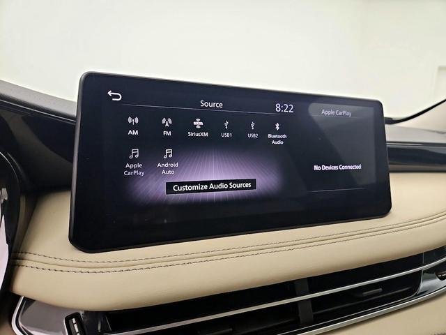 Photo of 2024 White INFINITI QX60