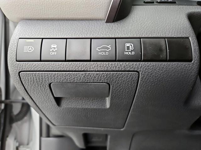 Photo of 2023 White Toyota Camry